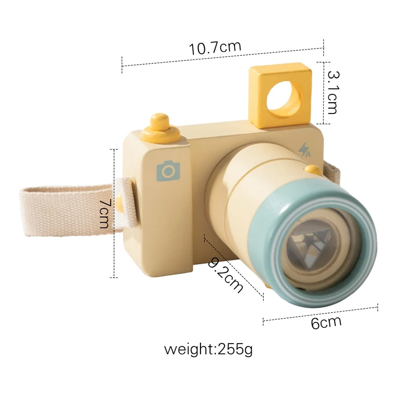  https://tomka-toys.com/products/wooden-fashion-camera-pine-detachable-camera-toy-pendant-baby-block-diy-present-nursing-gift-outdoor-adventure-simulation-camera